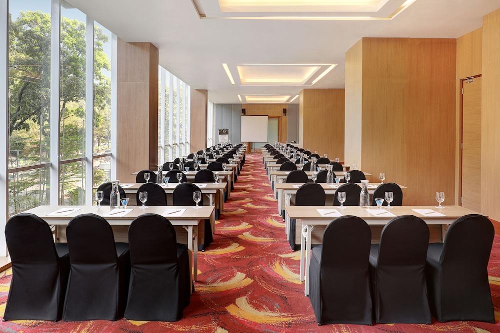 Mercure Bandung Nexa Supratman Extérieur photo