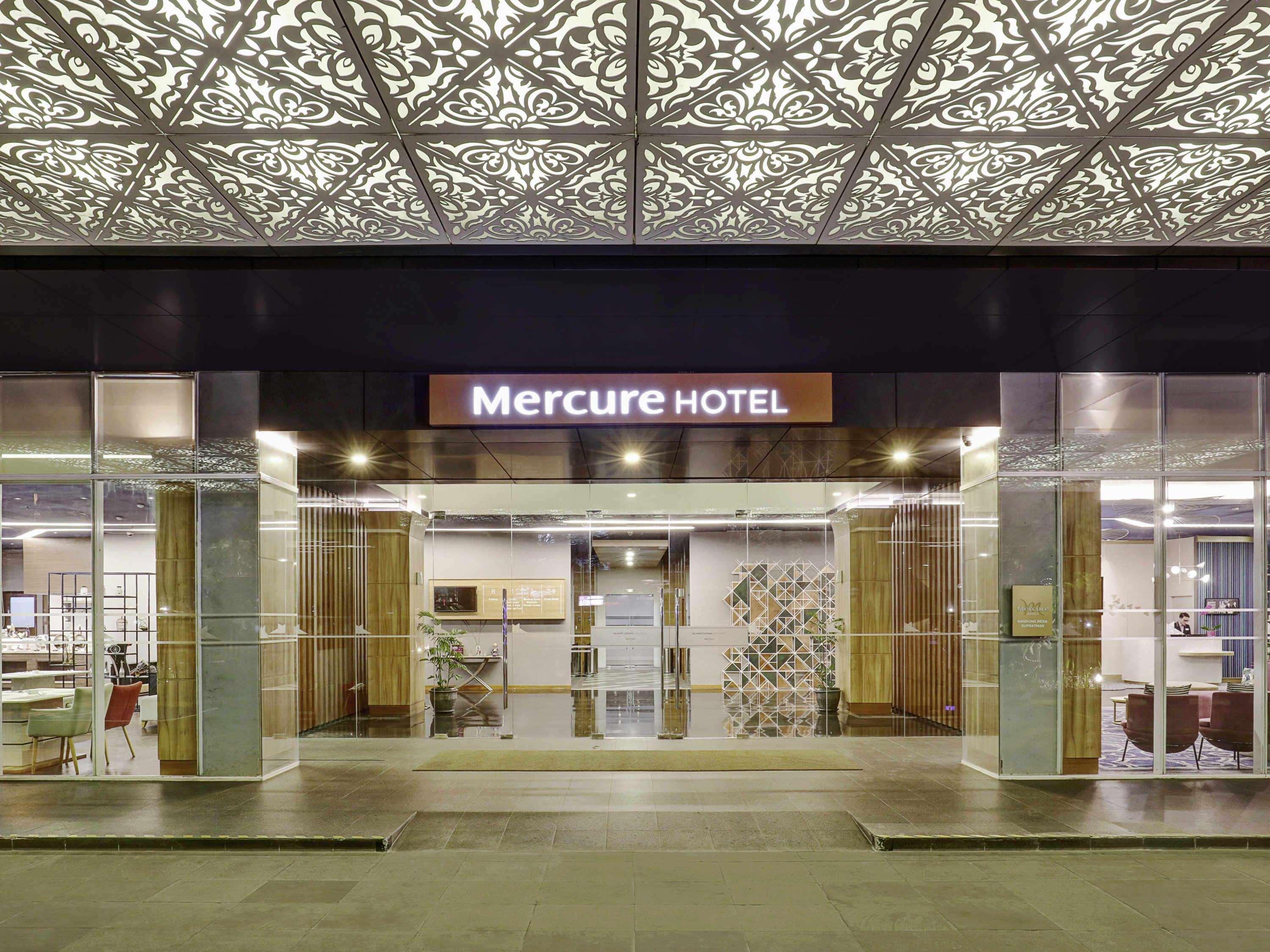 Mercure Bandung Nexa Supratman Extérieur photo