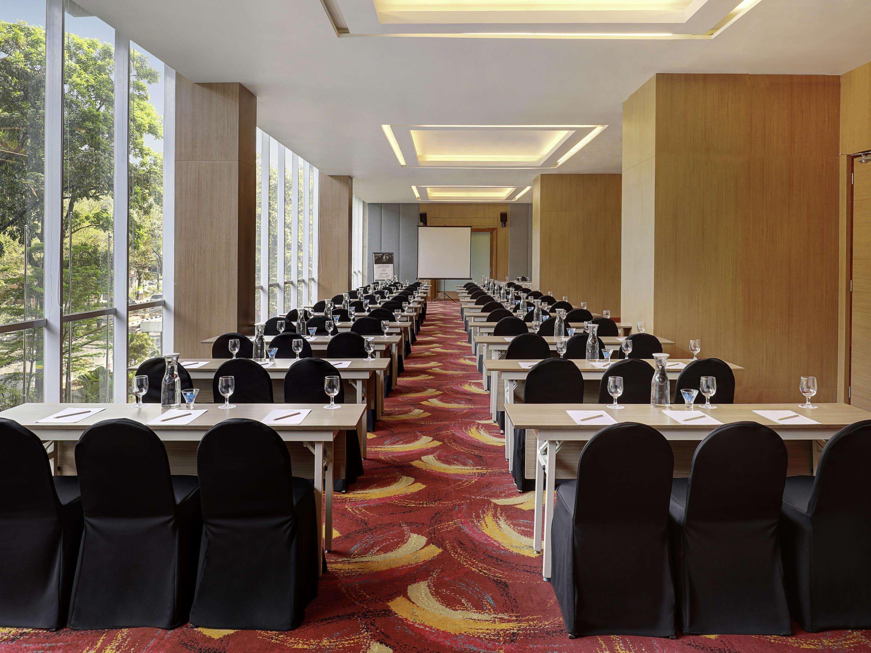 Mercure Bandung Nexa Supratman Extérieur photo
