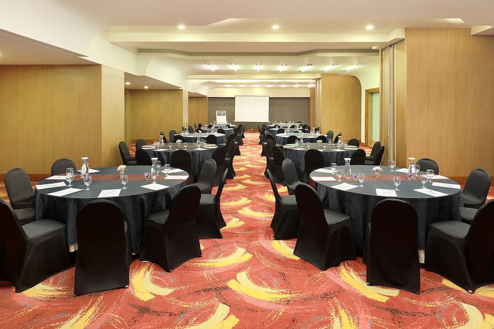 Mercure Bandung Nexa Supratman Extérieur photo